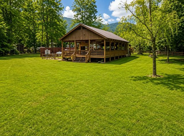 128 Bear Bend, Blairsville, GA 30512