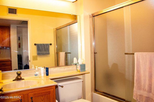 14026 N Green Tree Drive, Oro Valley, AZ 85755