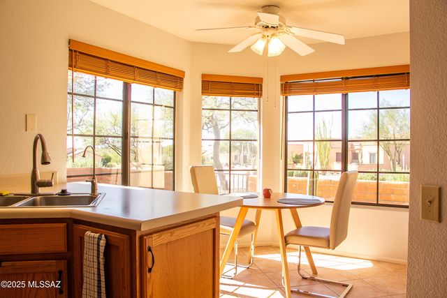 14026 N Green Tree Drive, Oro Valley, AZ 85755