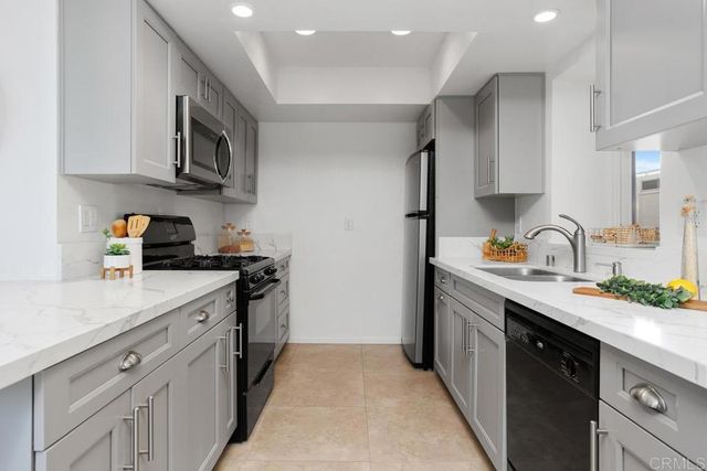 1112 S Pacific Street B, Oceanside, CA 92054