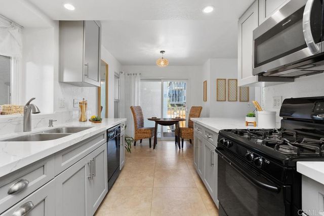 1112 S Pacific Street B, Oceanside, CA 92054