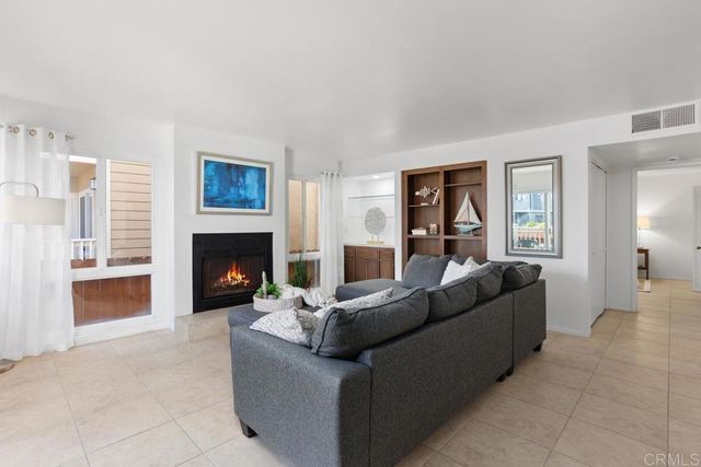 1112 S Pacific Street B, Oceanside, CA 92054