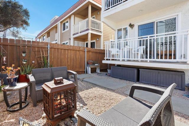 1112 S Pacific Street B, Oceanside, CA 92054