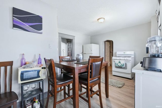 915 Dearborn Street, Fort Wayne, IN 46805