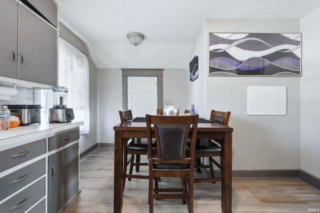 915 Dearborn Street, Fort Wayne, IN 46805