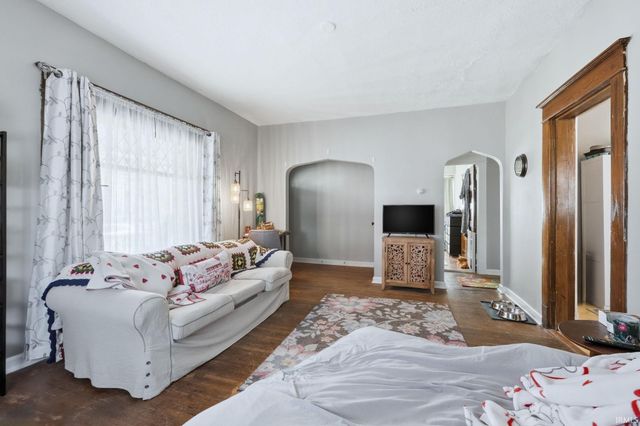 915 Dearborn Street, Fort Wayne, IN 46805