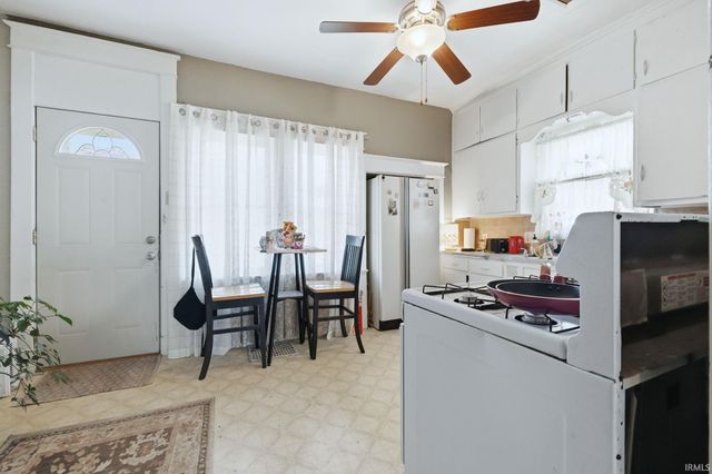 915 Dearborn Street, Fort Wayne, IN 46805