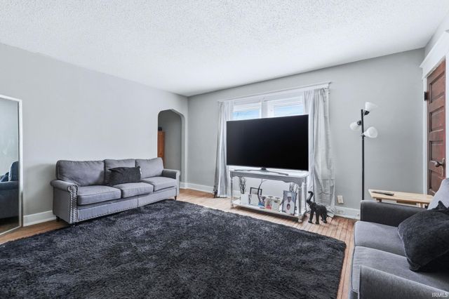 915 Dearborn Street, Fort Wayne, IN 46805