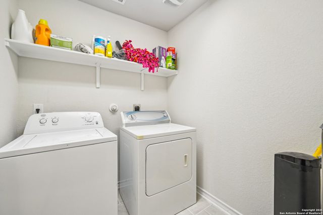 1733 Rocky Rise, San Antonio, TX 78245