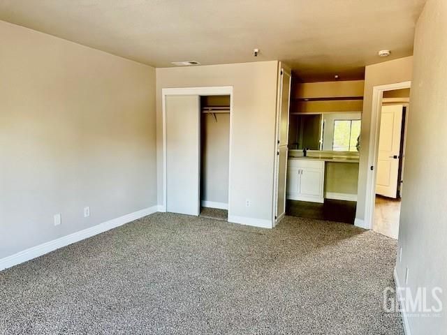 700 New Stine Road 14, Bakersfield, CA 93309