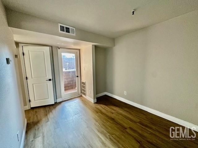 700 New Stine Road 14, Bakersfield, CA 93309