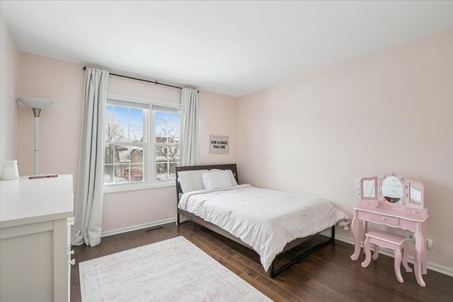 1375 Heron Drive, Antioch, IL 60002