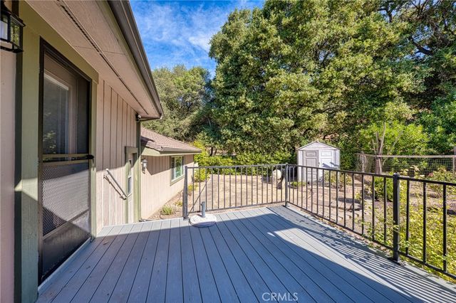 8656 Paradise Valley Boulevard, Lucerne, CA 95458