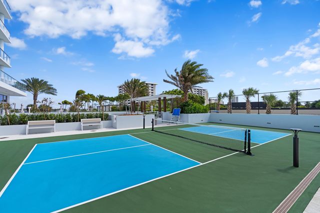 2 WATER CLUB Way 1204, North Palm Beach, FL 33408