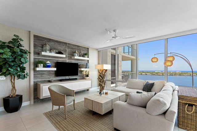 2 WATER CLUB Way 1204, North Palm Beach, FL 33408