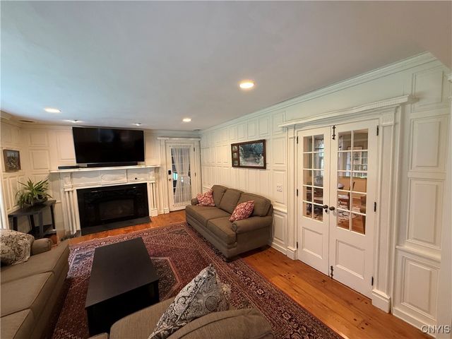 310 Manlius Street N, Manlius, NY 13066