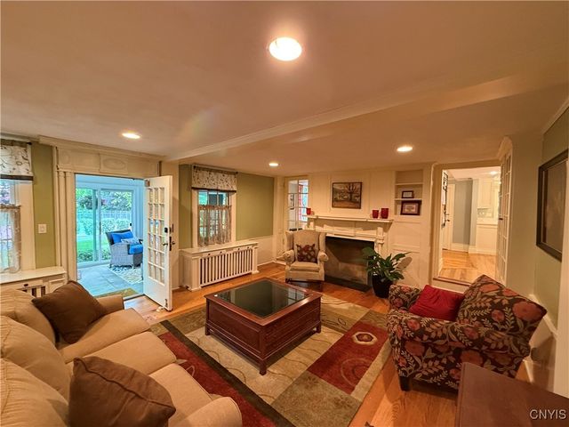 310 Manlius Street N, Manlius, NY 13066