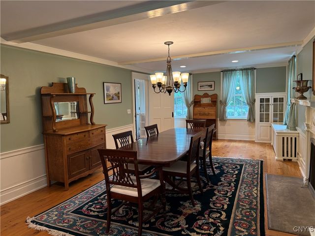 310 Manlius Street N, Manlius, NY 13066