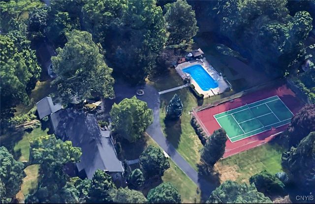 310 Manlius Street N, Manlius, NY 13066