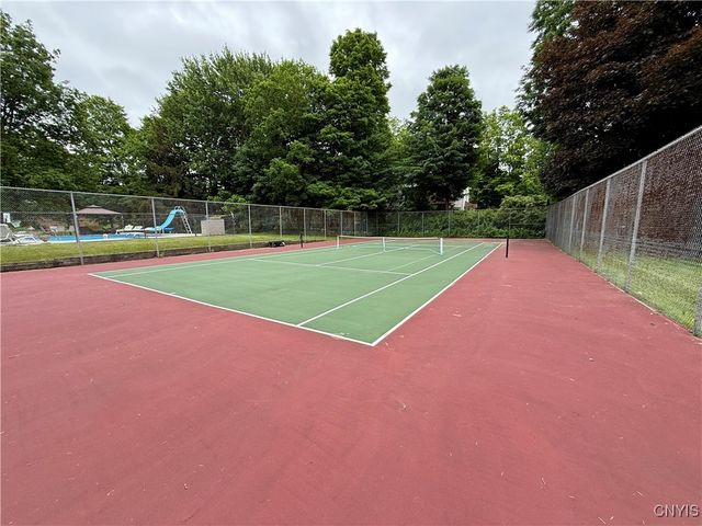 310 Manlius Street N, Manlius, NY 13066