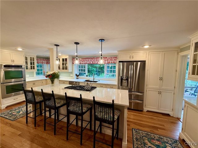 310 Manlius Street N, Manlius, NY 13066