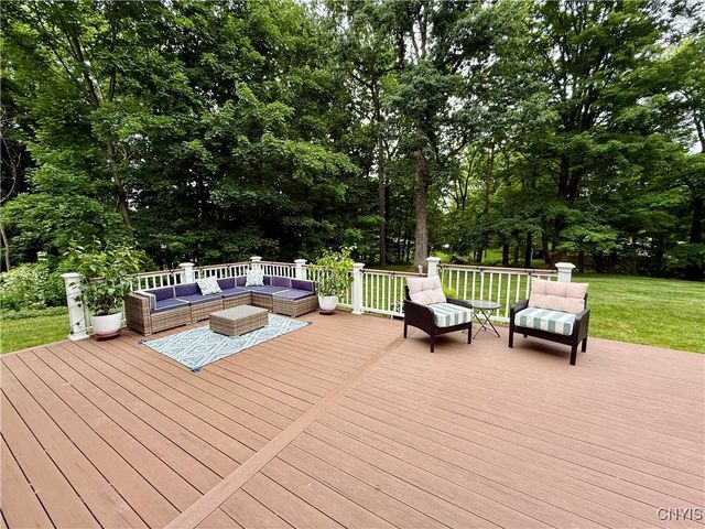 310 Manlius Street N, Manlius, NY 13066