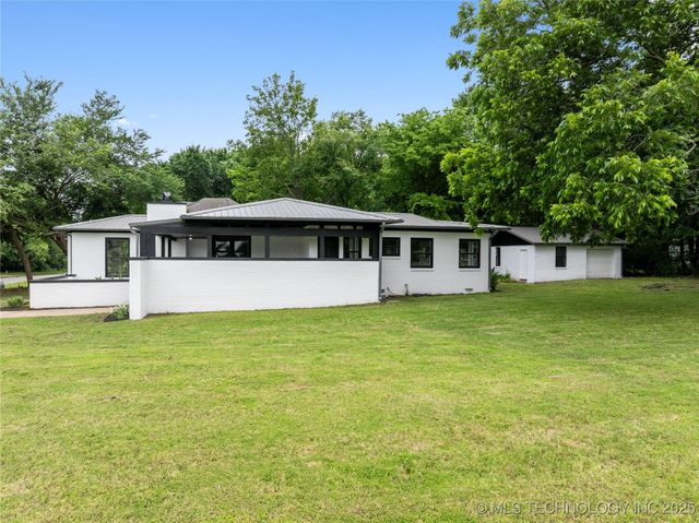 575 N 7th Street, Muskogee, OK 74401