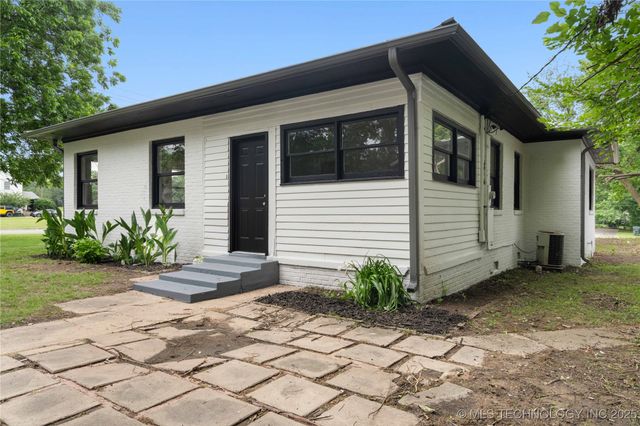 575 N 7th Street, Muskogee, OK 74401