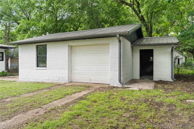 575 N 7th Street, Muskogee, OK 74401