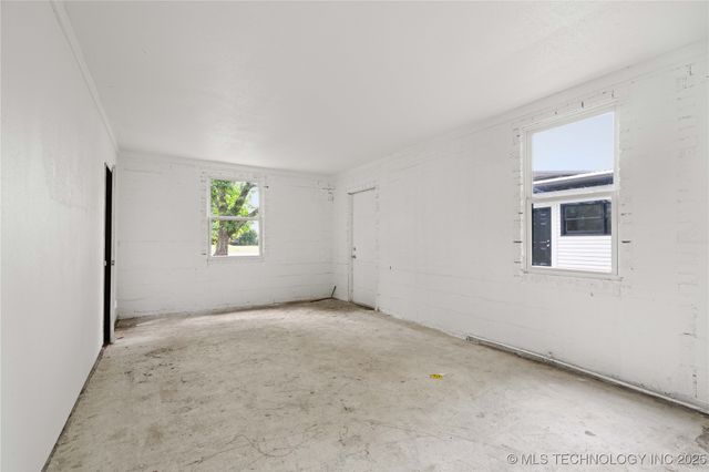 575 N 7th Street, Muskogee, OK 74401