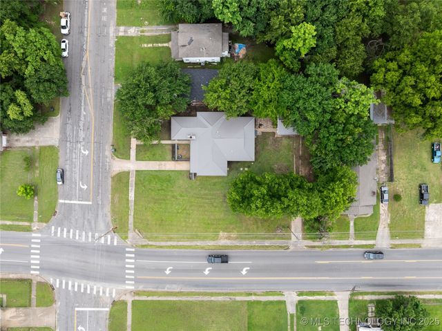 575 N 7th Street, Muskogee, OK 74401