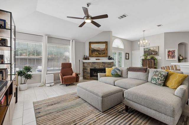 5809 Southmoor Lane, The Colony, TX 75056