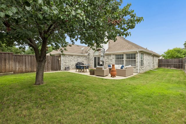 5809 Southmoor Lane, The Colony, TX 75056
