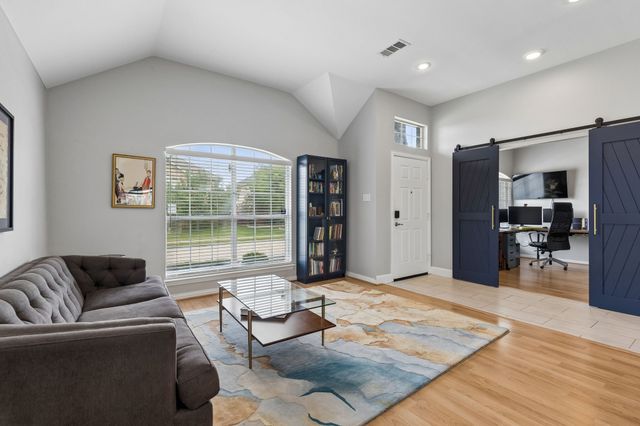5809 Southmoor Lane, The Colony, TX 75056