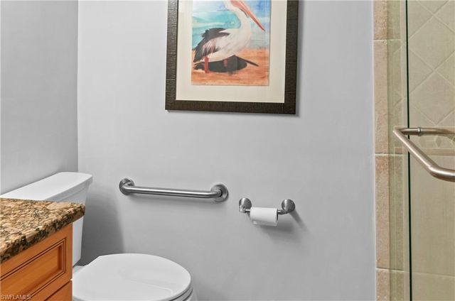 29 High Point CIR E 106, Naples, FL 34103