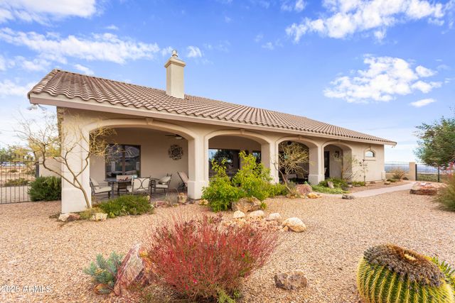 6152 E Lippizan Way, Hereford, AZ 85615