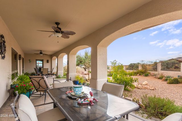 6152 E Lippizan Way, Hereford, AZ 85615