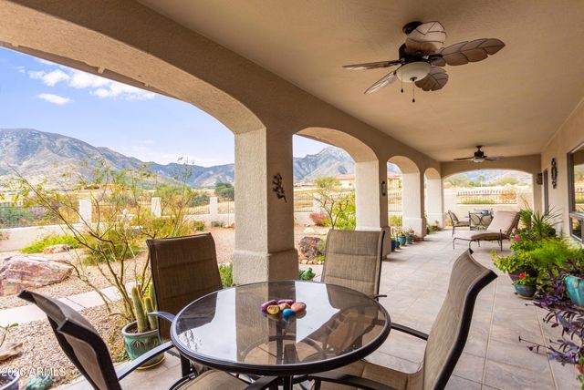 6152 E Lippizan Way, Hereford, AZ 85615