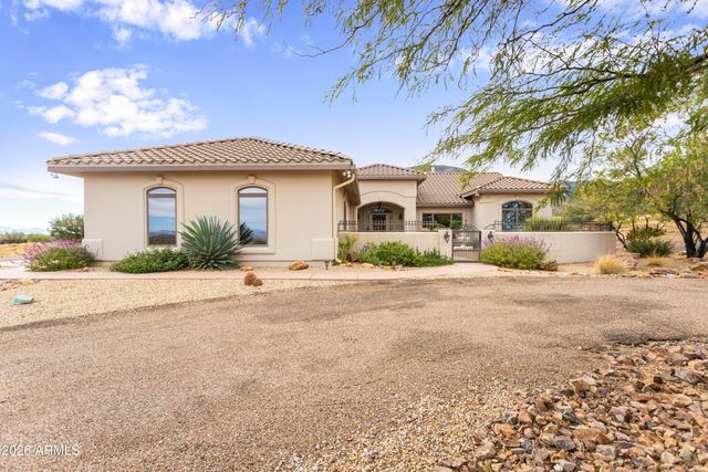 6152 E Lippizan Way, Hereford, AZ 85615