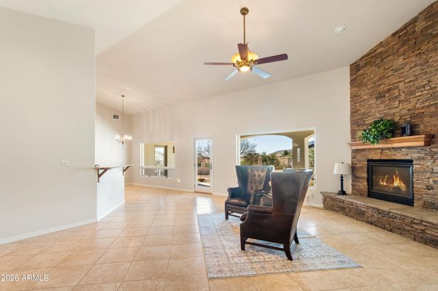 6152 E Lippizan Way, Hereford, AZ 85615