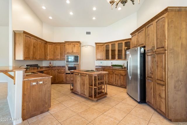 6152 E Lippizan Way, Hereford, AZ 85615