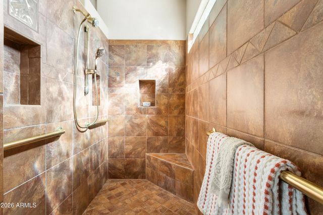 6152 E Lippizan Way, Hereford, AZ 85615