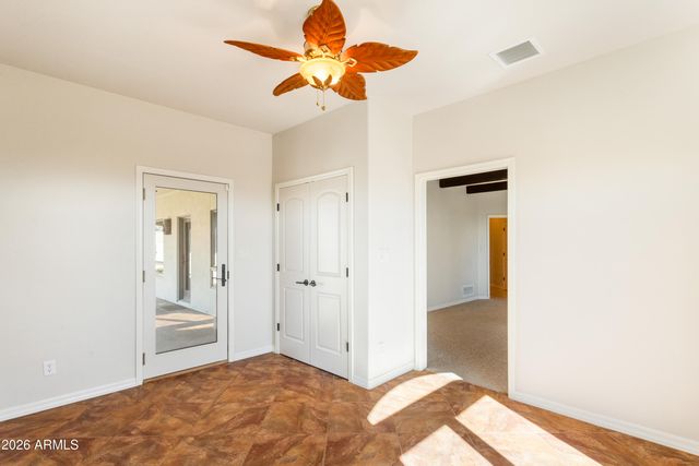 6152 E Lippizan Way, Hereford, AZ 85615