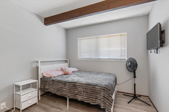 4743 River College Dr, Sacramento, CA 95841