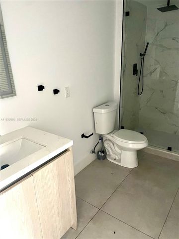 1547 NW 2nd St 105, Miami, FL 33125