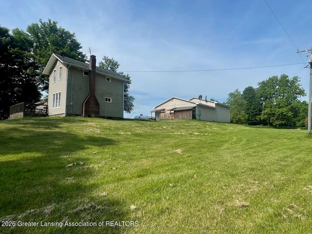 9990 S Bird Road, Dowling, MI 49050