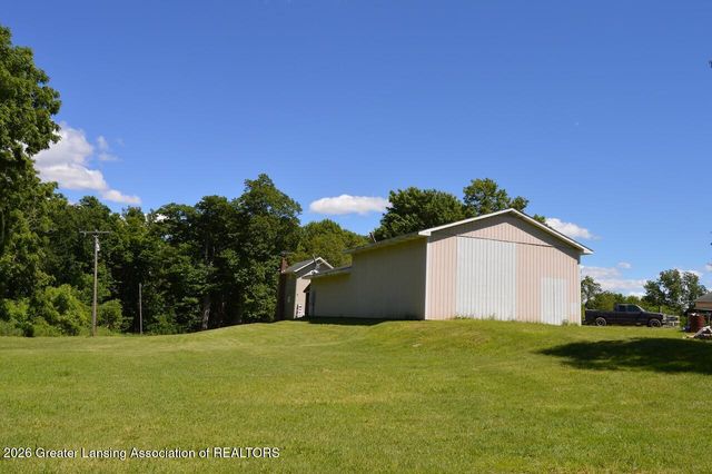 9990 S Bird Road, Dowling, MI 49050