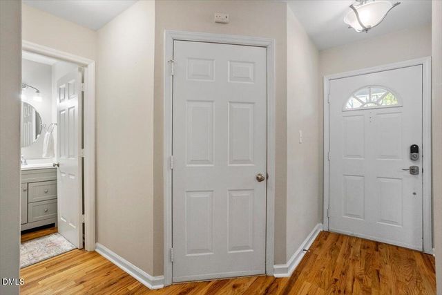 8321 Hempshire Place 103, Raleigh, NC 27613