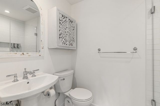 230 Riveredge Dr, Chatham Twp., NJ 07928