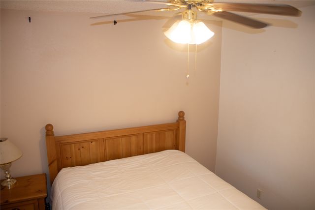 304 NW Suzanne Terrace, Burleson, TX 76028